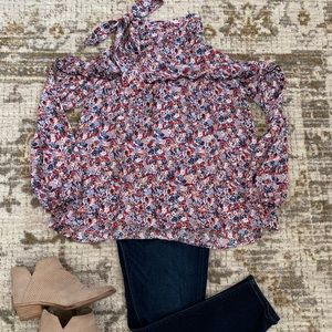 Floral, long sleeve, cold shoulder top - large